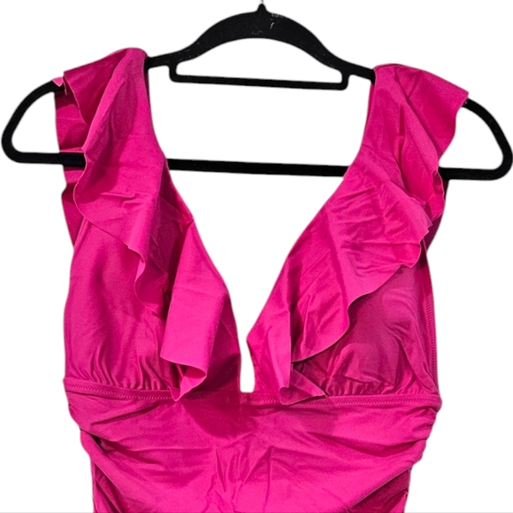 NWT J.Crew Ruched Ruffle One-Piece Swimsuit Size 10 - Picture 3 of 7